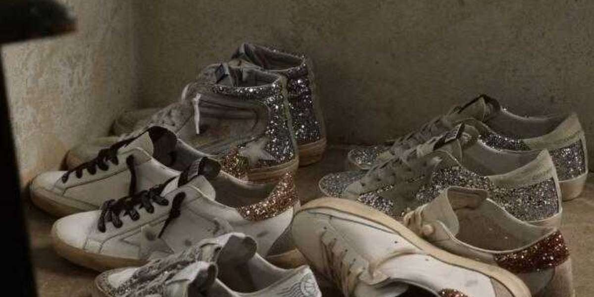 With bio-based and recycled Golden Goose Sneakers Sale materials