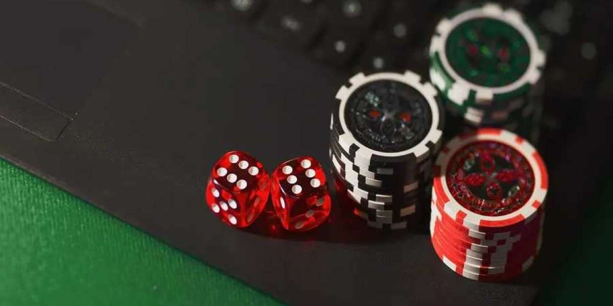Master the Art of Online Baccarat: A Humorous Guide