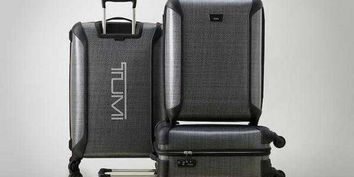 TUMI行李箱：商旅精英的信賴之選